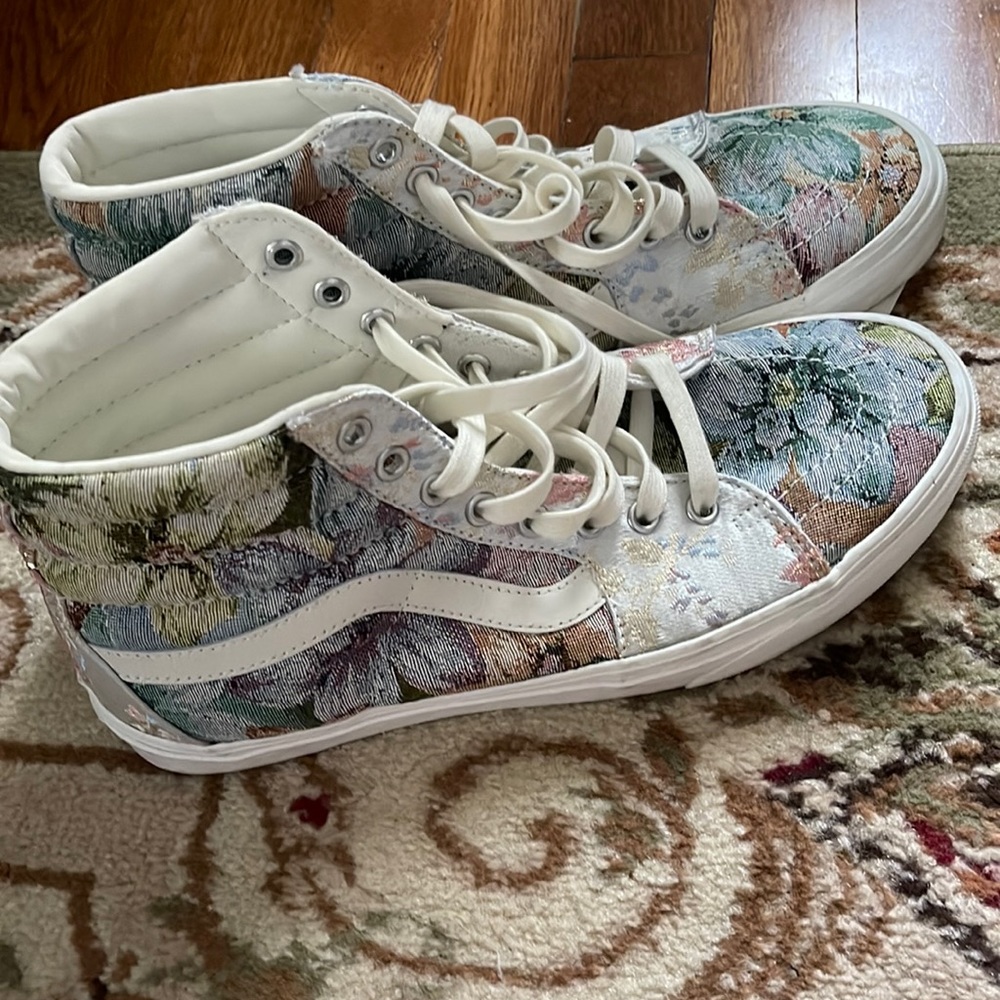 Vans high top tapestry size 10